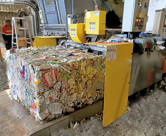 Soluzione di pressatura multifunzionale e ad alta efficienza per il principale centro di riciclaggio australiano