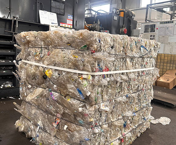 Soluzione di compressione ad alta efficienza per le aziende giapponesi di riciclaggio del PET
