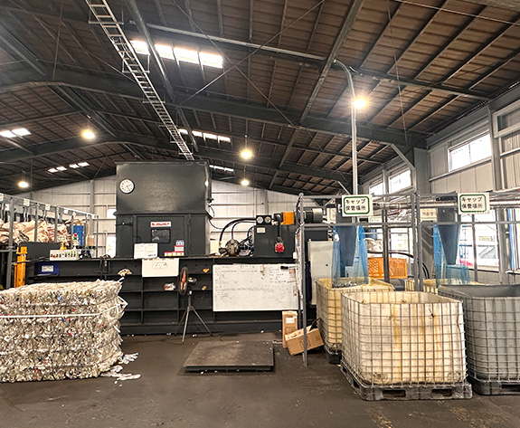 Soluzione di compressione ad alta efficienza per le aziende giapponesi di riciclaggio del PET